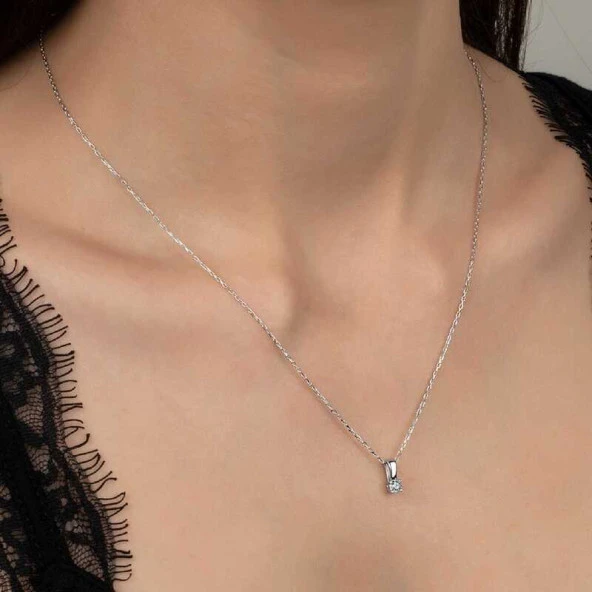 Swarovski Taşlı Gümüş Tektaş Bayan Kolye ürün görseli 1