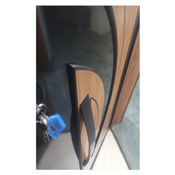 Tezwood 3460 Ahşap Kaplama Kabartma Model Çelik Kapı, Daire Kapısı, Villa Kapısı ürün görseli 1