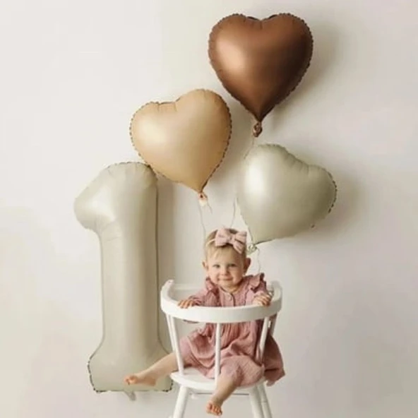 Parti Sürprizi Retro Krom 1 Yaş Kalp Folyo Balon Set ürün görseli 1
