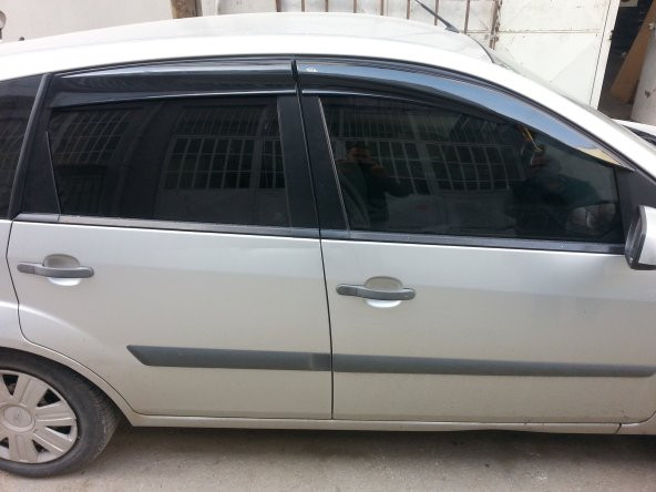 Fiesta Eski Model4lü Mugen Cam Rüzgarlık Seti - Resim 2