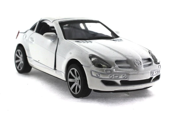PARAPLY Çek Bırak Mercedes Benzeri Beyaz Metal Araba Kız Erkek Çocuk Oyuncak Eğitici Oyuncaklar ürün görseli 1