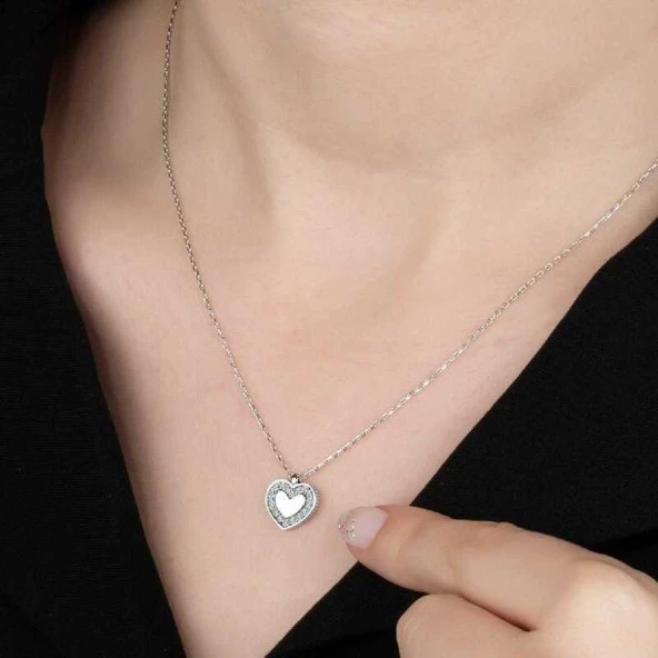 Swarovski Taşlı Gümüş Kalp Bayan Kolye ürün görseli 1