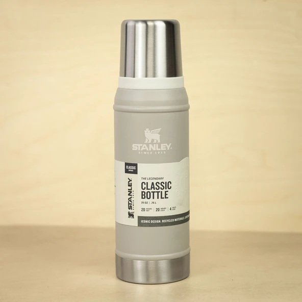Stanley Klasik Vakumlu Paslanmaz Çelik Termos 0.75 LT - Ash ürün görseli 1