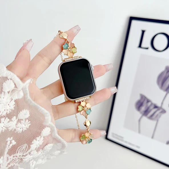 Apple Watch Seri Ultra 1 2 49mm Çiçekli ve Kalp Zincir Detaylı Bileklik Tasarım Kordon  Rainbow ürün görseli 1