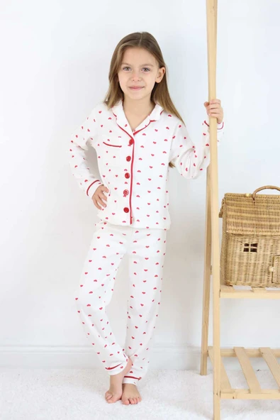ESİLA KİDS Kız Çocuk Pijama Takımı Kalp Desenli Yakalı Önü Düğmeli Cep Detaylı 4-12 Yaş Arası ürün görseli 1