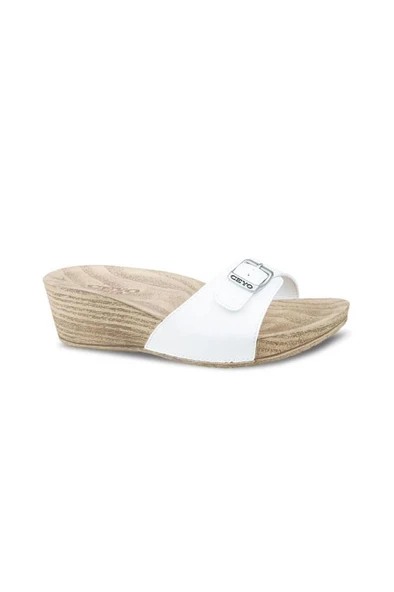 Ceyo 9873-8 Dolgu Topuk Anatomik Taban Kadın Terlik Beyaz 36-40 ürün görseli 1