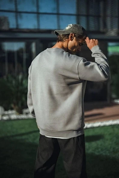 Kışlık Bisiklet Yaka Üç İplik Basic SweatShirt - Boyalı Gri - Resim 4