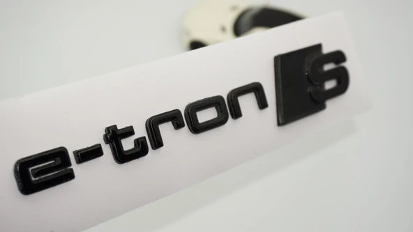 DK Tuning e-tron S Bagaj Siyah Yazı Logo Audi İle Uyumlu ürün görseli 1