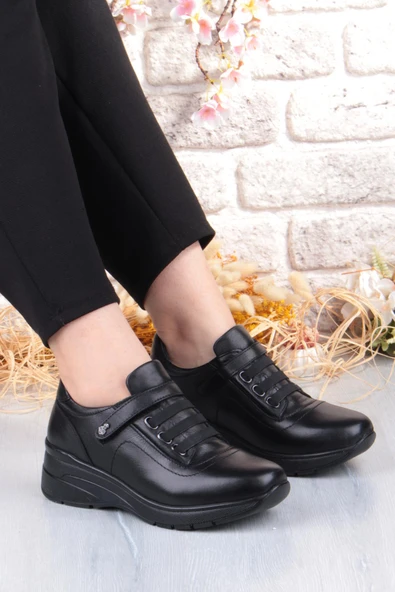 Pepita Z010 Comfort Yumuşak Esnek Kauçuk Kaymaz Taban Hakiki Deri Kadın Ayakkabı ürün görseli 1