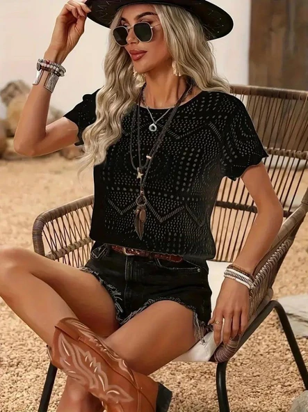 Kadın Kısa Kollu Bisiklet Yaka Desenli Triko Bluz ürün görseli 1