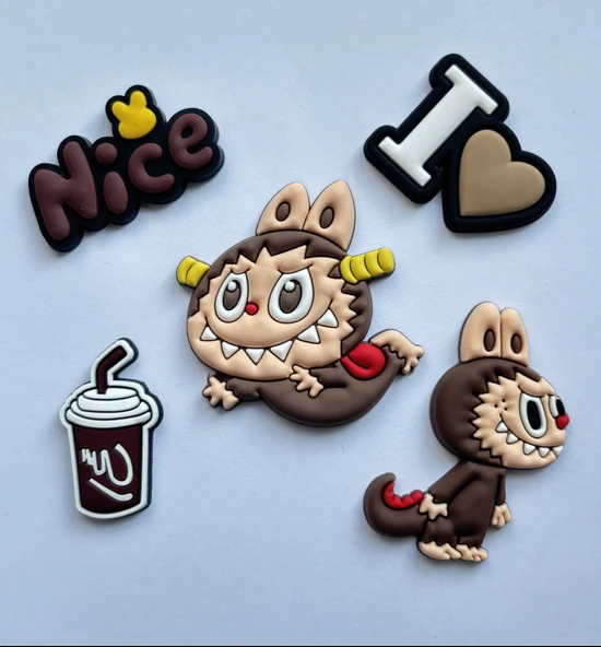 Labubu Sticker 3 Boyutlu Özel Üretim (5'li Set) - (Kahverengi-Siyah Set) ürün görseli 1