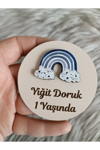 Doğrukan Hediyelik Mavi gökkuşağı figürlü ahşap taban yenidoğan doğum günü hediyelik magnet (10 adet) ürün görseli 1