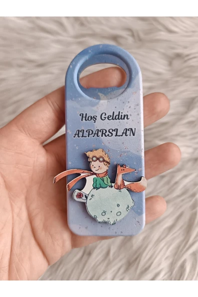 Doğrukan Hediyelik 10 adet ayda tilkili küçük prens kabartmalı uzun açacak magnet yenidoğan doğum günü hediyelik ürün görseli 1