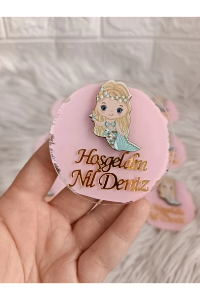 Doğrukan Hediyelik 10 adet sarı saçlı deniz kızı figürlü pleksi magnet yenidoğan doğum günü mevlüt hediyelikleri ürün görseli 1