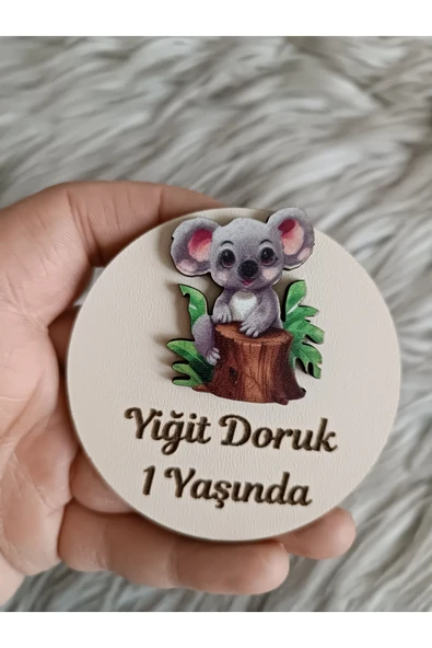 Doğrukan Hediyelik Kütüklü koala figürlü ahşap taban yenidoğan doğum günü hediyelik magnet (10 adet) ürün görseli 1