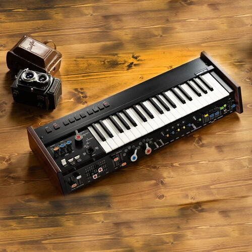 miniKORG 700Sm ürün görseli 1