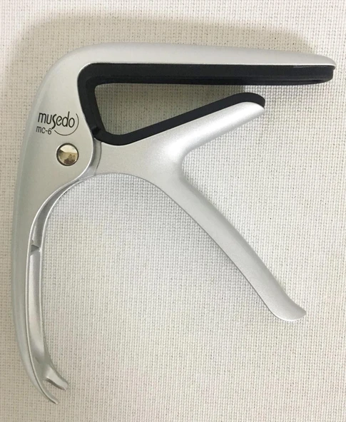 CHERUB MC-6 MUSEDO KAPO KLASİK GİTAR İÇİN GÜMÜŞ ürün görseli 1