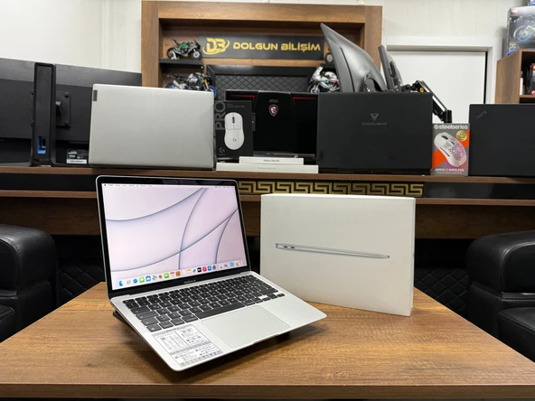 Apple MacBook Air M1 8GB RAM 256GB SSD 13.3” Gümüş MGN93TU/A (İKİNCİ EL) ürün görseli 1