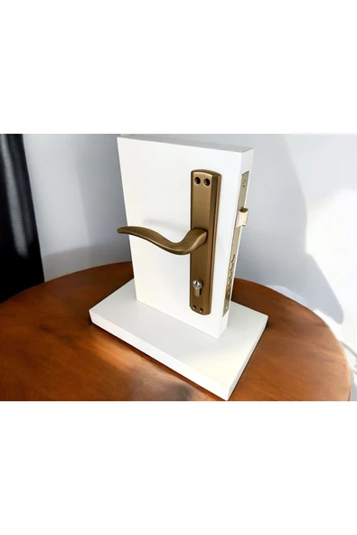 Trim Mat Antik Sarı Aynalı Yale Çelik Kapı Kolu Sol Elle Açılır Tek Taraf (Kilit Hariçtir) ürün görseli 1
