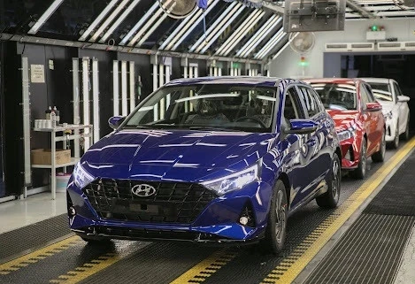 Hyundai i20 2021 Led Xenon Kısa Uzun Far Aydınlatma Ampulu FEMEX Premio Plus H4 ürün görseli 1