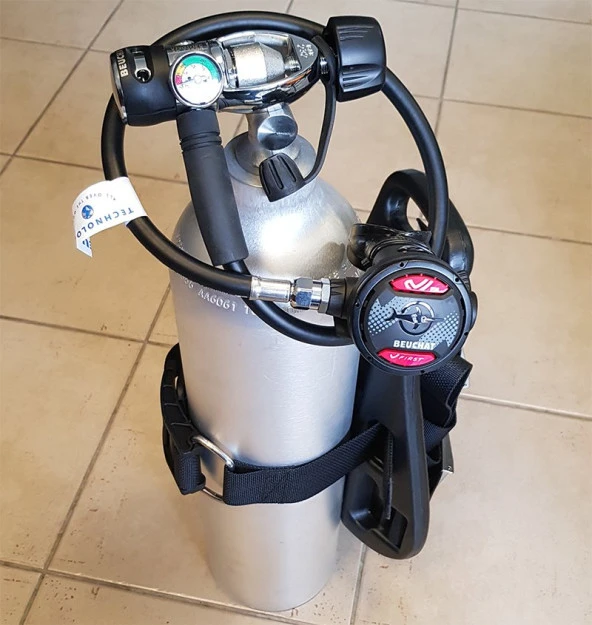 SET TEKNE SCUBA 7 L Çantalı Beuchat Regülatörlü - Resim 2