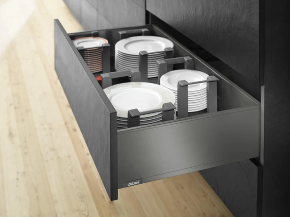 Blum Legrabox Pure C Yüksek Yanak 35 Cm. Tip-On Blumotion Orion Gri Antrasit ürün görseli 1