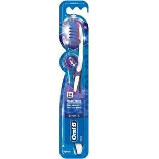 Oral-B 3D White Pro-Flex Luxe 38 Orta Diş Fırçası ürün görseli 1