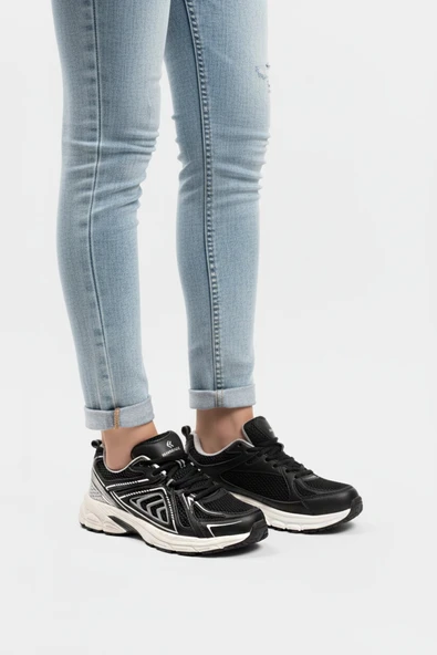 Siyah Gümüş Hafızalı Taban Unisex Spor Ayakkabı ürün görseli 1