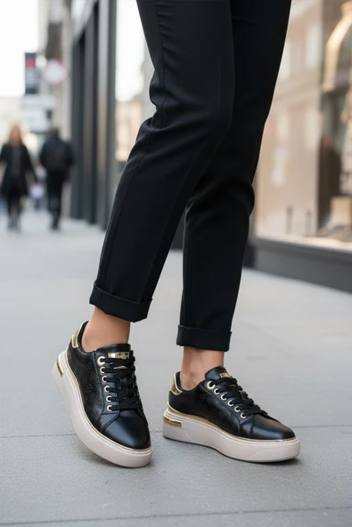 Siyah Bağcıklı Kadın Sneaker - Resim 3