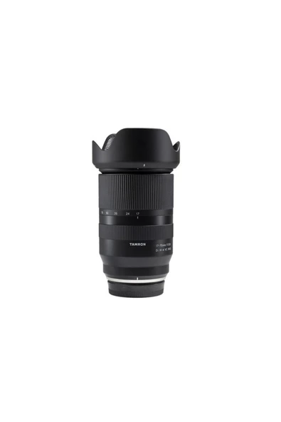Tamron 17-70mm f/2.8 Di III-A VC RXD Lens (Fujifilm X) - ürün görseli 1