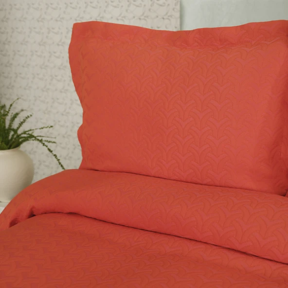Karaca Home Cedric Nar Çiçeği Çift Kişilik Yatak Örtüsü ürün görseli 1