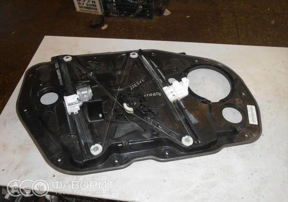 Kia Cerato 2016 Sağ Ön Cam Kriko Mobis.82402A7001 ürün görseli 1