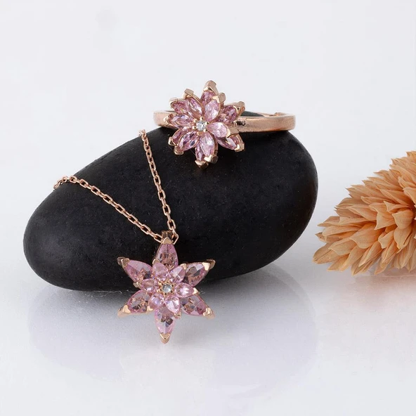 Gümüş Pazarım Pembe Renkli Lotus Çiçeği Gümüş Kolye Ve Yüzük Set ürün görseli 1