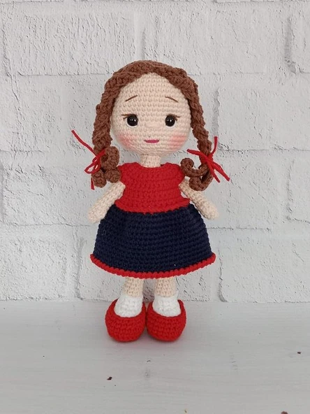 Kırmızı Lacivert Nazlı Bebek Amigurumi Organik Anahtarlık Oyuncak ürün görseli 1