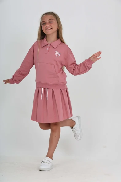 Toontoy Kız Çocuk 2'li Takım Baskılı Polo Yaka Çıtçıtlı Düşük Omuz Cepli Sweatshirt & Bağcıklı Pileli Etek ürün görseli 1