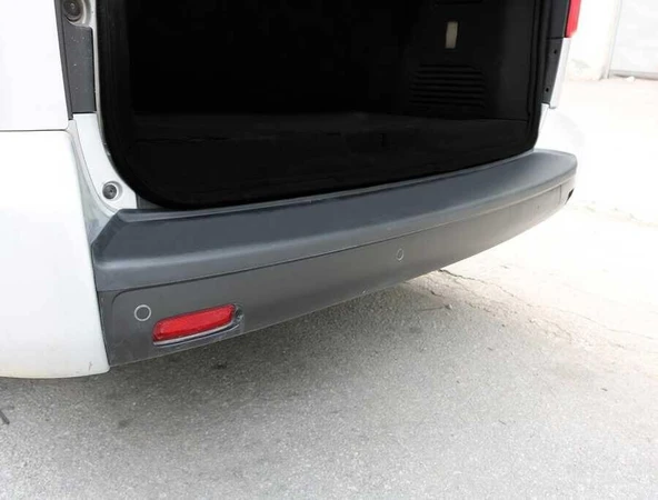 Citroen Jumpy 3 Arka Tampon Eşiği Plastik 2017 ve Sonrası ürün görseli 1