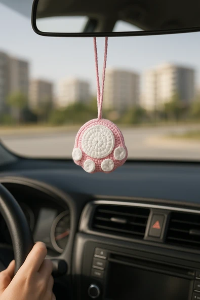 Amigurumi Araba Dikiz Aynası Süsü,  Anahtarlık,  Çanta Askısı %100  El Örgüsü ürün görseli 1