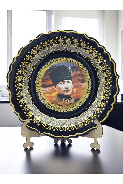 sharp&art Atatürk ve Türk Bayrağı Temalı 30 cm, El İşlemesi Çini Tabaklar, 30 cm, Özel Hediye Seçeneği ürün görseli 1