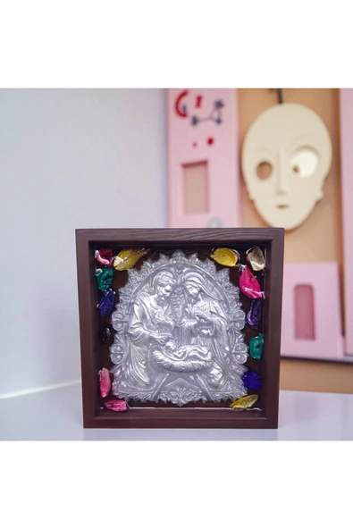sharp&art Meryem Ana ve Kutsal Aile, Ahşap Çerçeveli, Epoksi içi Kuru Yaprak Dökümü, 4 Renk Seçeneği(17,5cm) ürün görseli 1