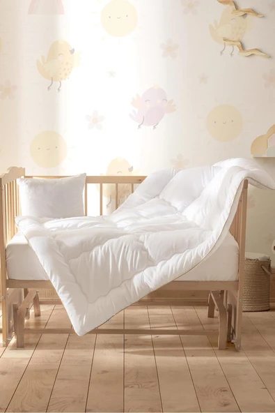 Varol Gold Serisi Bebek Yorganı 95x145cm ürün görseli 1