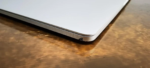 PTTAVM: Apple MacBook Pro A1707 Intel Core i7-6920HQ 15