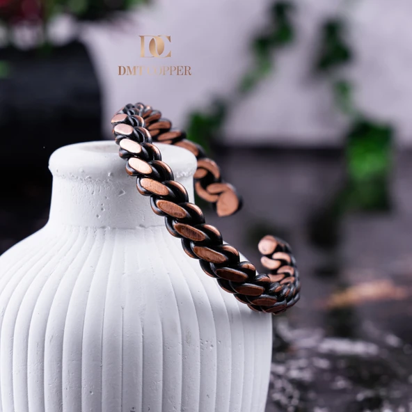 Dmt Copper Home %100 El Yapımı Bakır Bileklik,Doğal Antibakteriyel Bakır Bileklik, Sağlık Dostu Şık Tasarım IŞIKLI KUTULU ürün görseli 1
