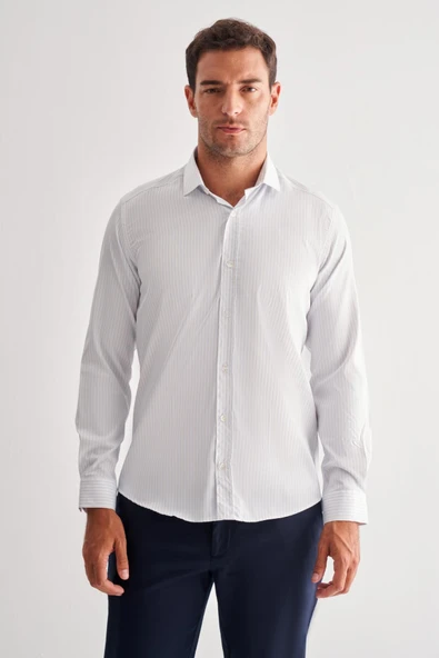 Beyaz Yarım İtalyan Yaka Uzun Kol Cepsiz Slim Fit Cls Gömlek 1004255174 ürün görseli 1