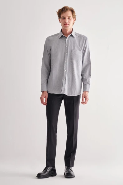 Beyaz-Siyah Sert Yaka Çizgili Desen Uzun Kol Comfort Fit Pamuklu Gömlek 1004255178 ürün görseli 1