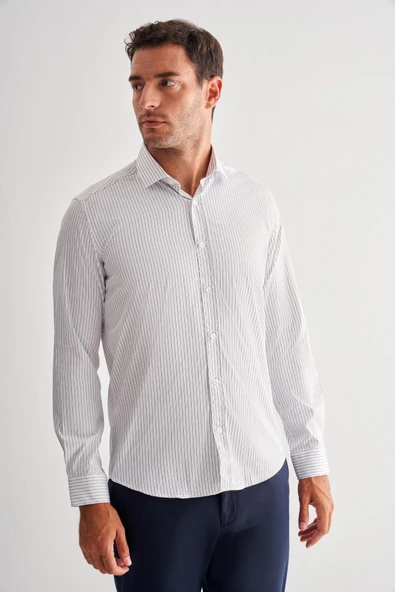 Beyaz Yarım İtalyan Yaka Uzun Kol Cepsiz Slim Fit Cls Gömlek 1004255174 ürün görseli 1