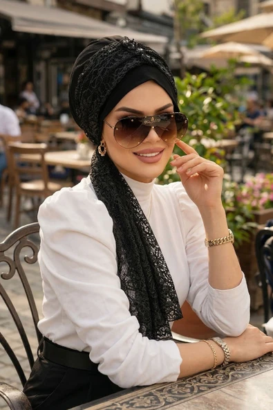 Aişe Tesettür Siyah Dantel Fularlı Bone - Resim 2