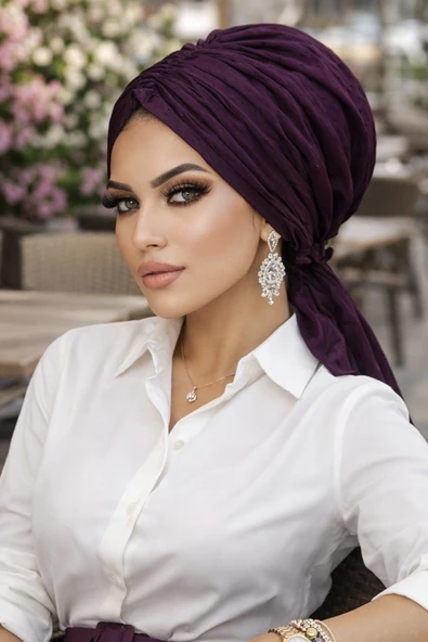Aişe Tesettür Mürdüm Ponpon Tokalı Bone ürün görseli 1