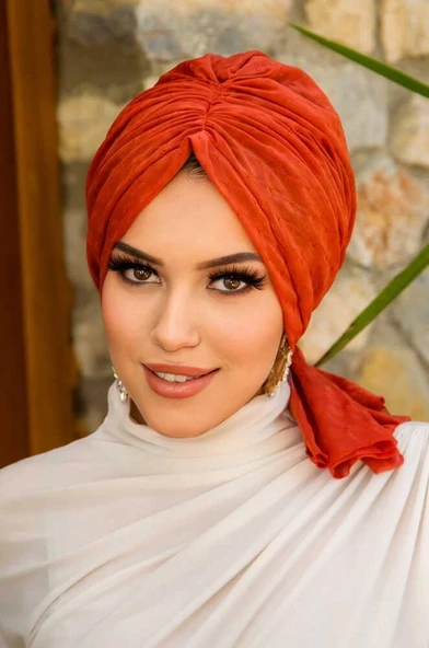 Aişe Tesettür Taba Ponpon Tokalı Bone - Resim 2