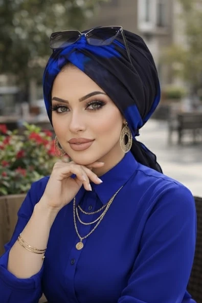 Aişe Tesettür Saks Siyah Desenli Tül Tokalı Bone ürün görseli 1
