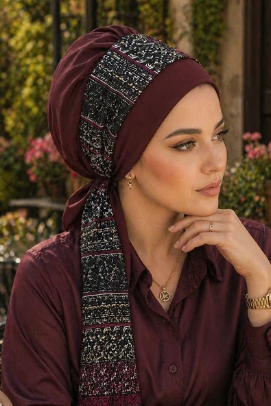 Aişe Tesettür Kırmızı Beyaz Çiçek Desen Fularlı Bone ürün görseli 1